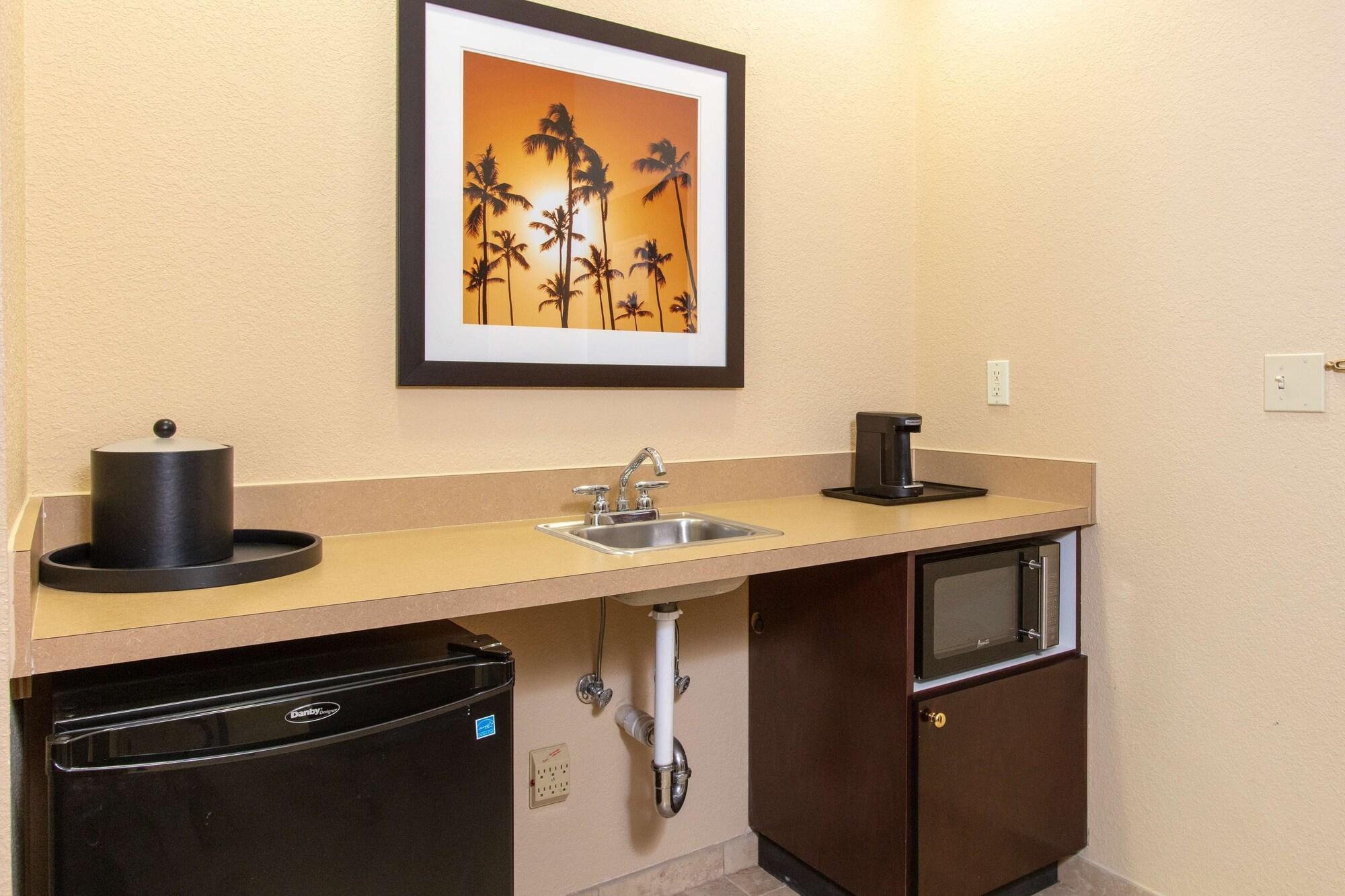 Hampton Inn & Suites Jacksonville-Airport Экстерьер фото